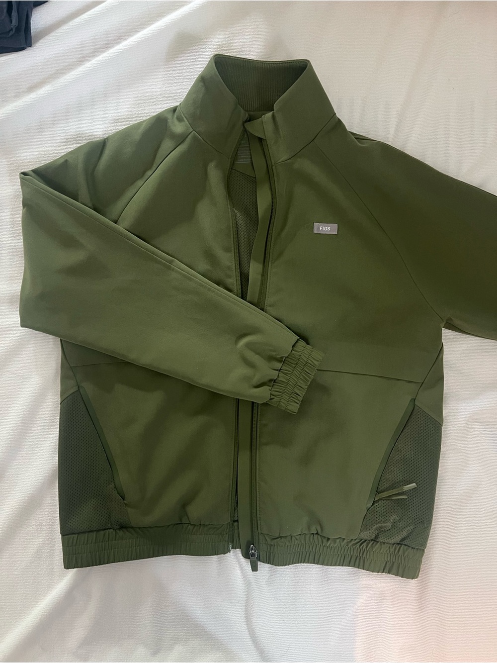 Figs Olive Green Performance Full-Zip Sydney Scrub Jacket